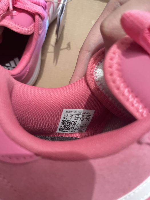 Кроссовка adidas оригинал