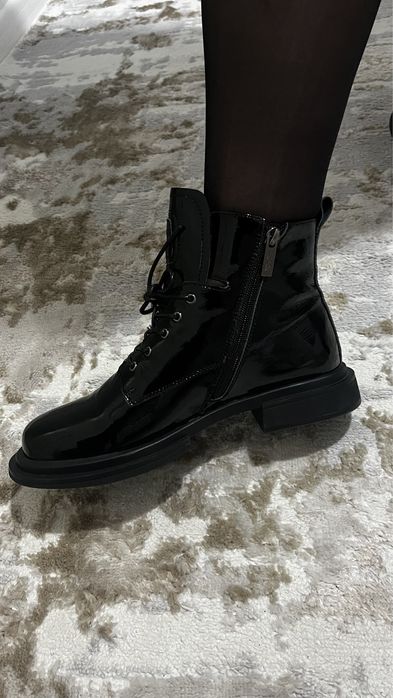 Ботинки осенние натуральные