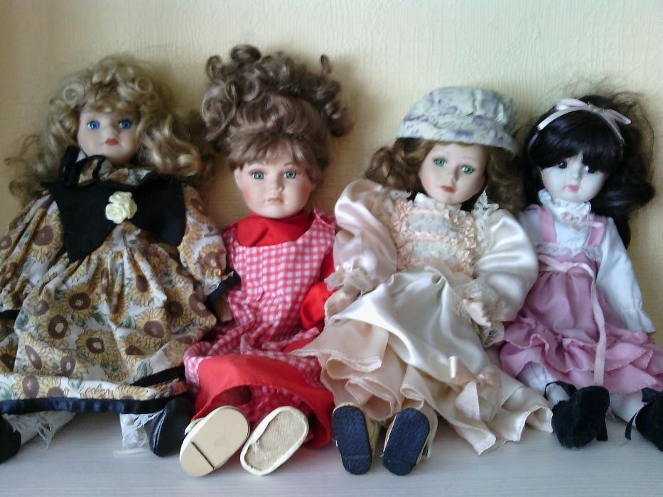 Порцеланови кукли