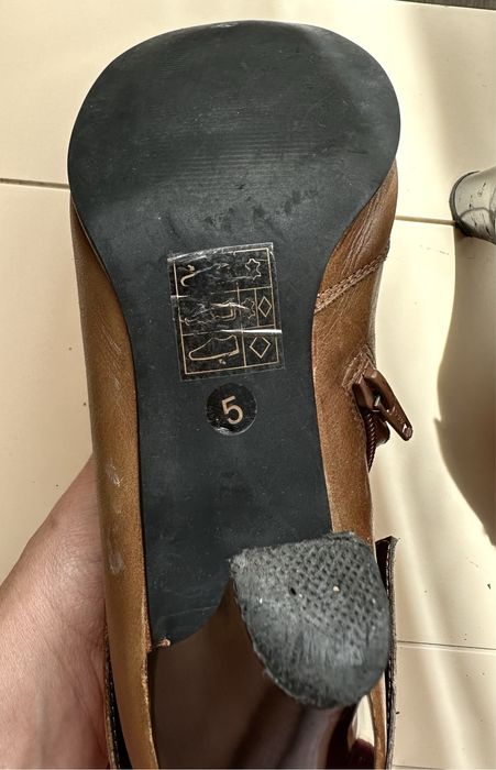 Botine din piele - marime 37