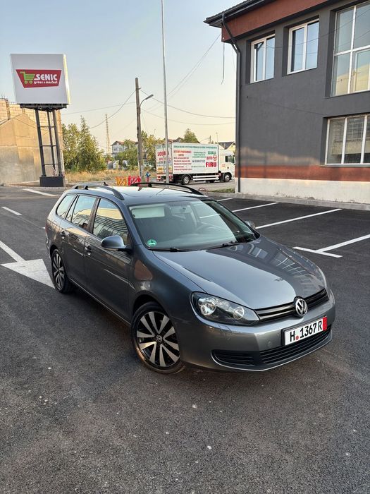 Volkswagen Golf VW Golf 6 Variant 1.6 TDI – 2010 – Panoramic – R17 – Cârlig detașabil