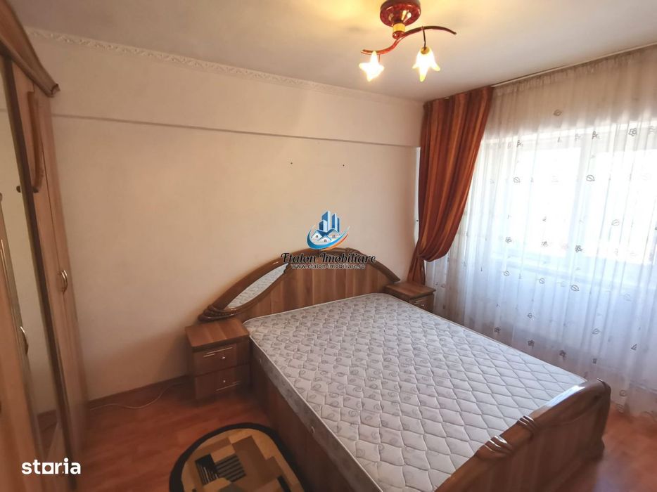 Apartament 2 camere, etaj 2, zona Bradet / Scoala 2 — fotografia 1