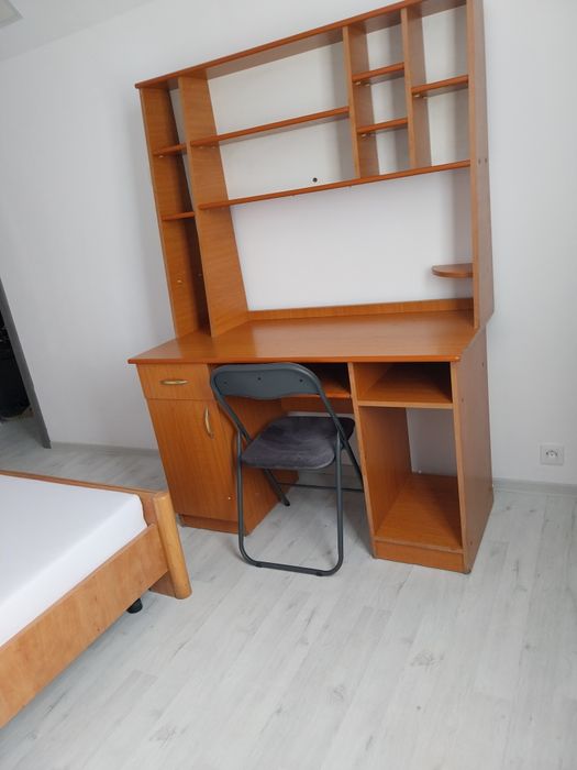 PF închiriez apartament 3 camere UNIRII
