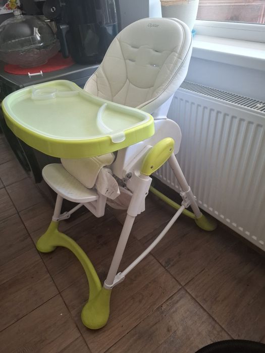 Scaun de masa bebe