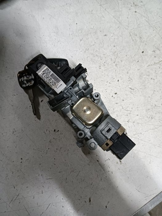 Contact Cu Cheie Mazda 6 Gg 2002 - 2008 Gj6A66938A