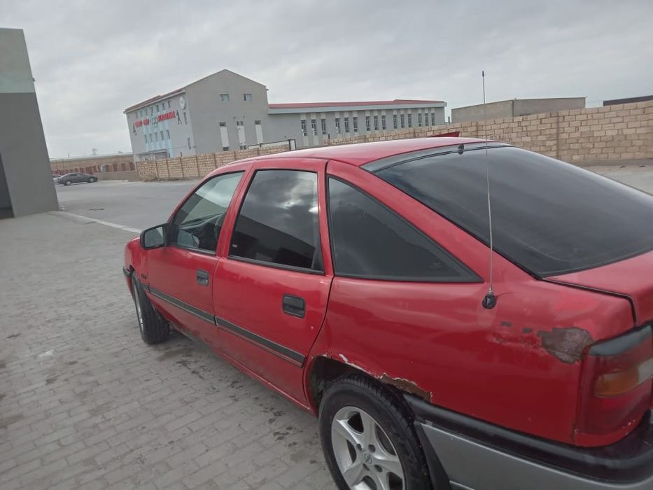 Опел сатылады срошна