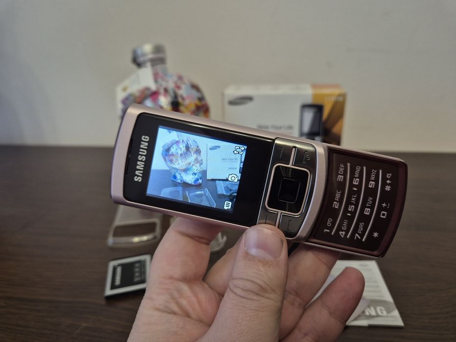 Samsung C3050 Pink la cutie (acelasi IMEI peste tot)