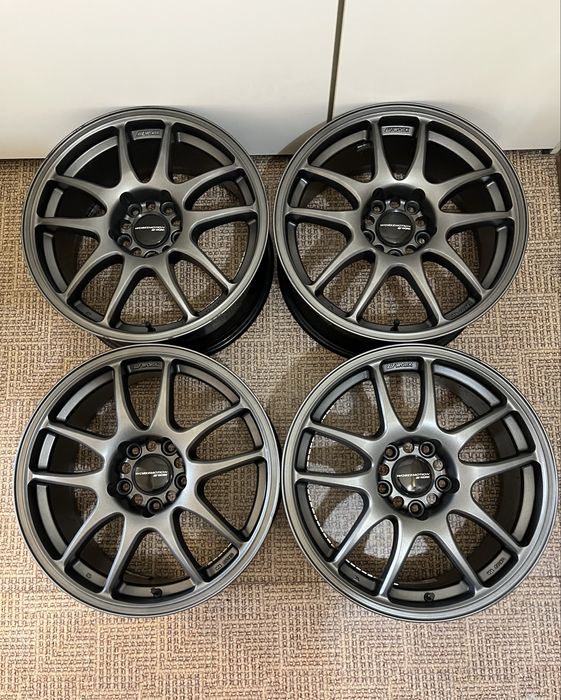 Диски R17 5x114.3 8j ET47 Work