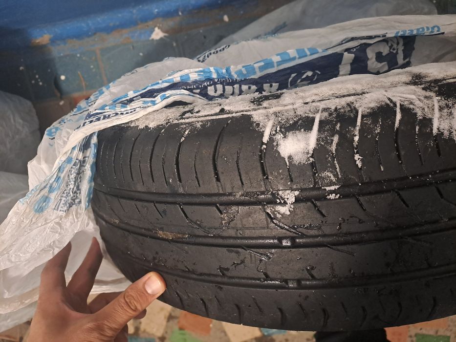 Продам комплект автошин