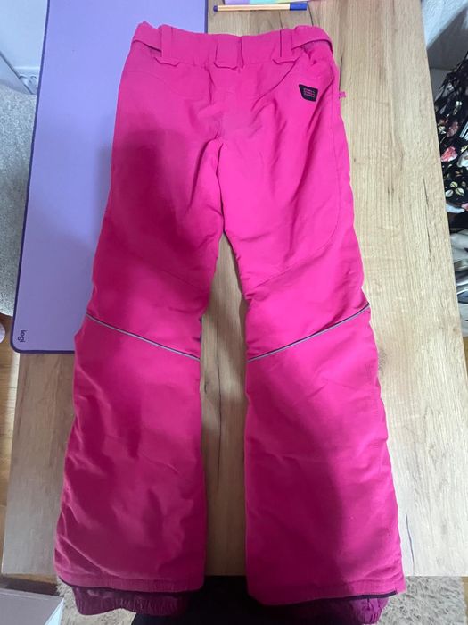 Vând echipament schi fete 140