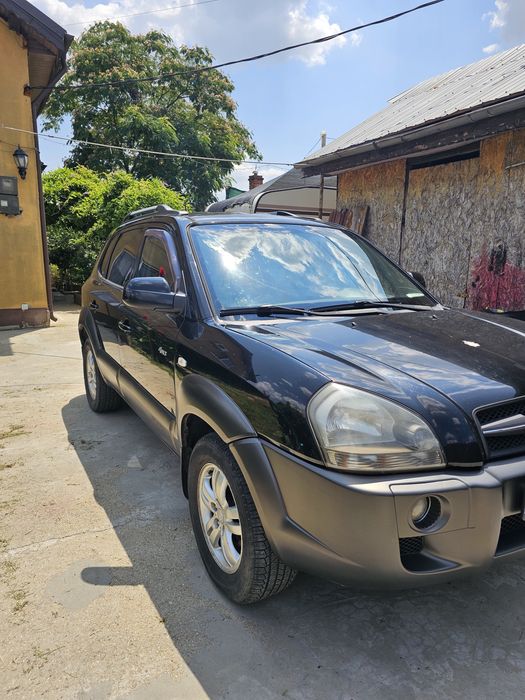 Hyundai Tucson CRDI, 4WD