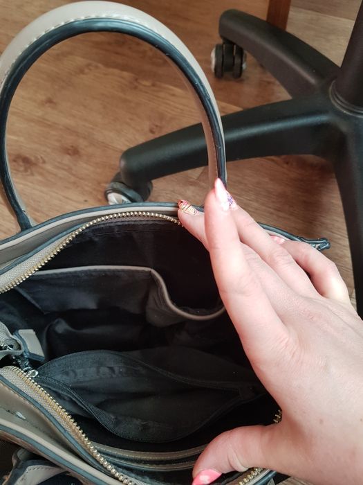 Женская сумка б/у продам