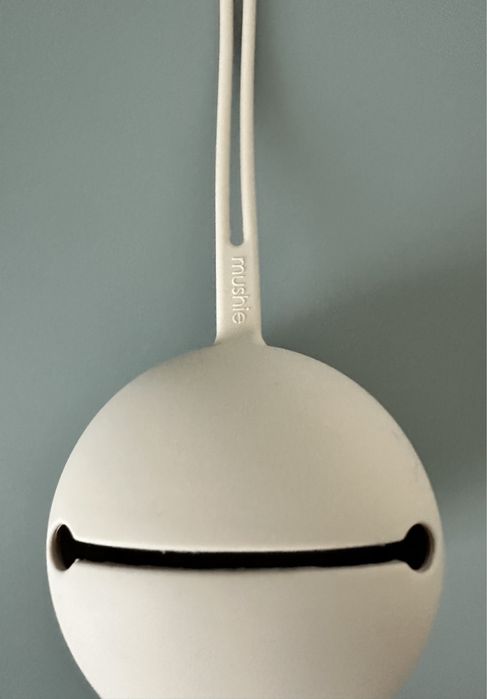 Кейс/контейнер за биберони Mushie