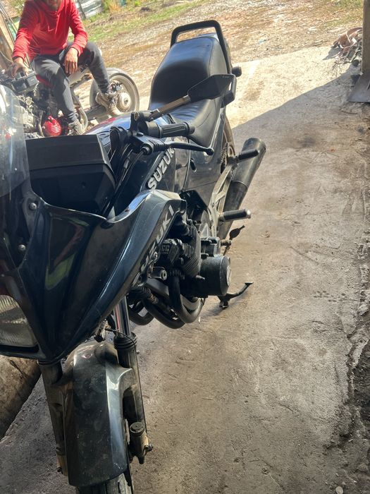 Vand suzuki fara achte