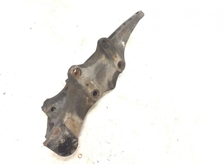 9423280341 Suportul barei stabilizatoare, axa motrica jos stânga MERCEDES-BENZ Axor, Actros MP1, MP2, MP3 (1996-2014) MERCEDES-BENZ