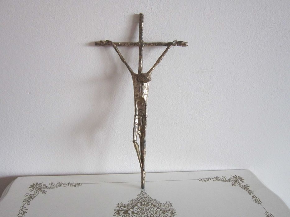 cadou rar  Huber Erwin 1983  Crucifix