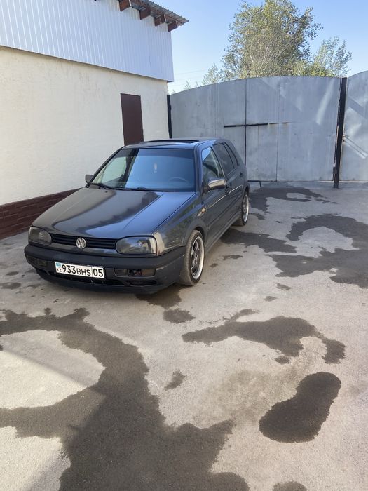 Продам машину гольф 3