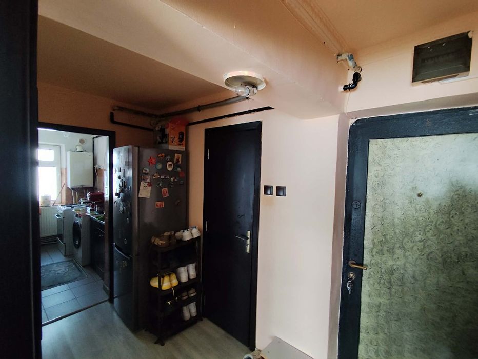 Apartament de vânzare 3 camere Aleea Plopilor, Târgu Jiu