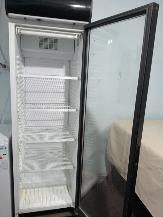 Холодильник ветринный