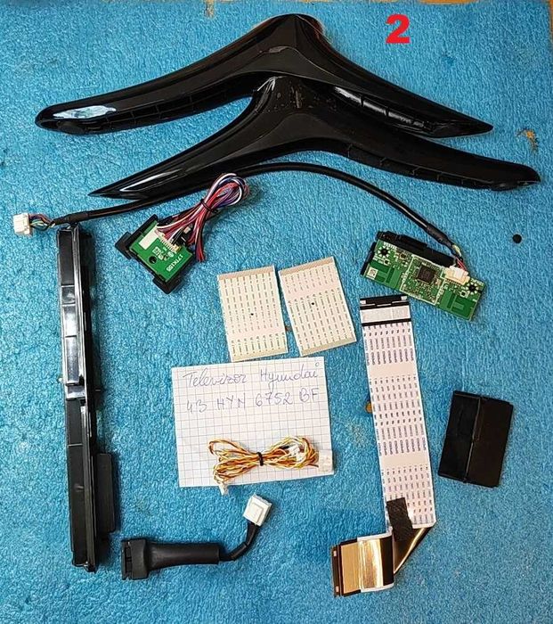 Piese TV-uri Televizoare Dezmembrate, sunt 10 bucăți, citiți anunțul