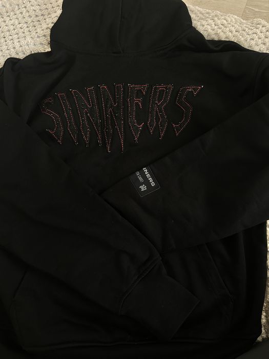 The sinners суитшърт