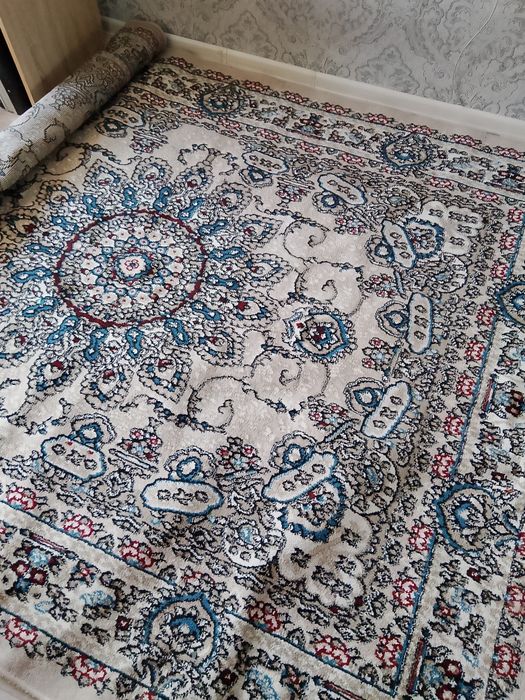 Продаю ковер 2×4