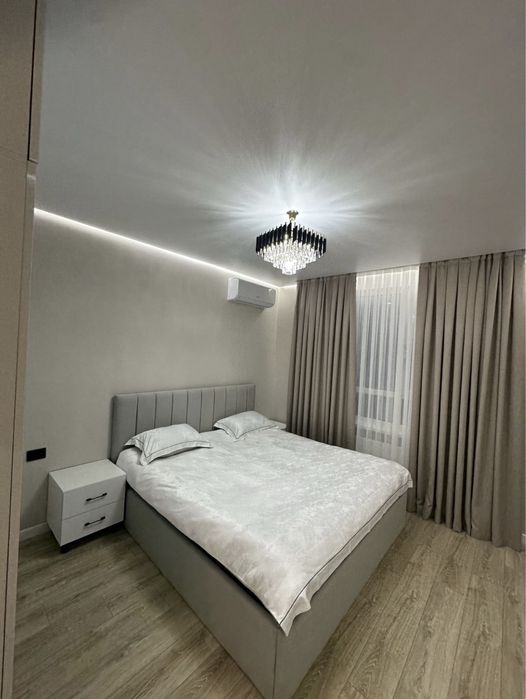 Сдается однокомнатная люксовая квартира