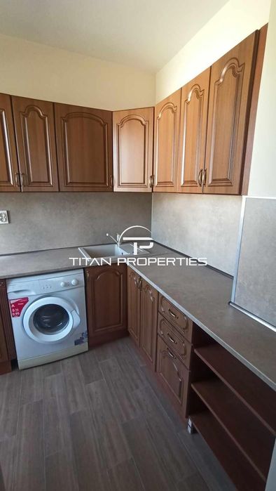 Дава се под наем Тристаен апартамент в Варна, Окръжна болница - 85 кв.м за 598.23 € - Снимка #1