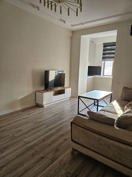 Аренда. Мирабад. 3х комнатная. Всё есть. Своя квартира. Евроремонт.