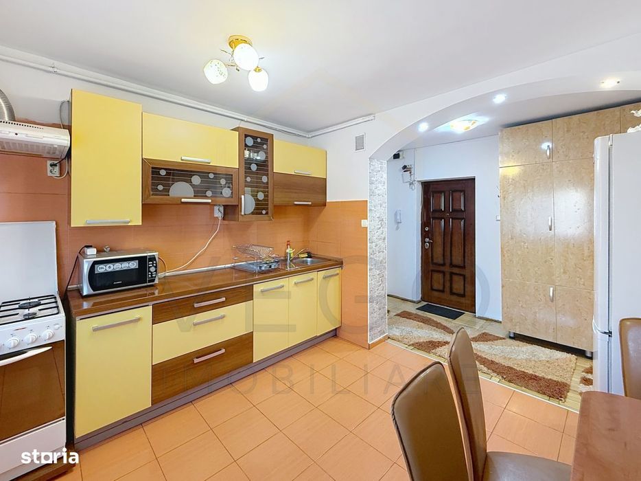 2 camere decomandate, 56 mp, balcon, in Manastur - zona Pod Calvaria — fotografia 3