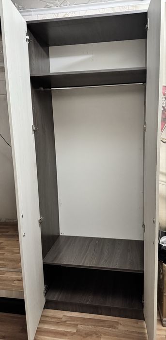 Шкаф для спальной