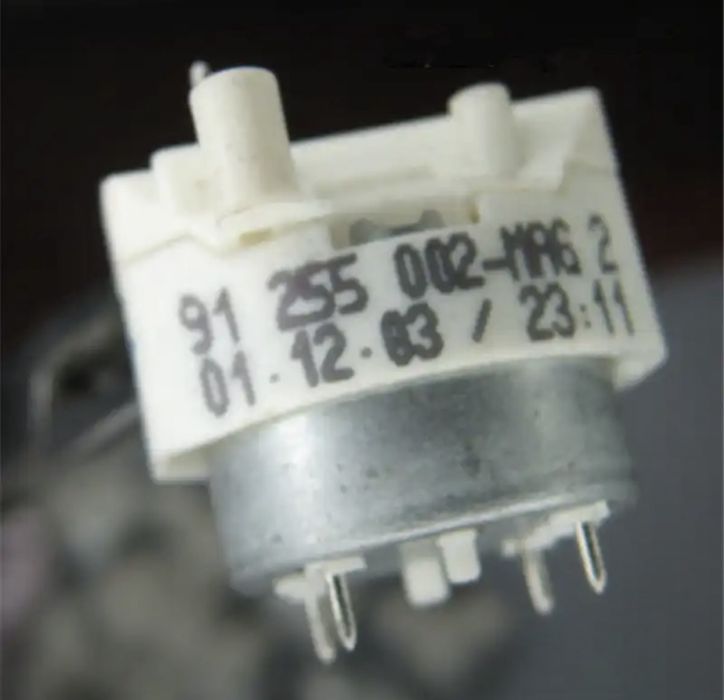 Моторчики на щиток приборов