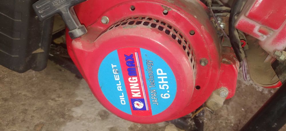 Бензогенератор dvijok.