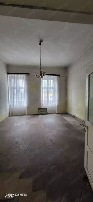 De vanzare apartament cu 2 camere, pretabil cabinete medicale/birouri — fotografia 1