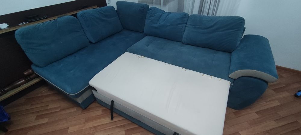 Диван угловой раздвижной