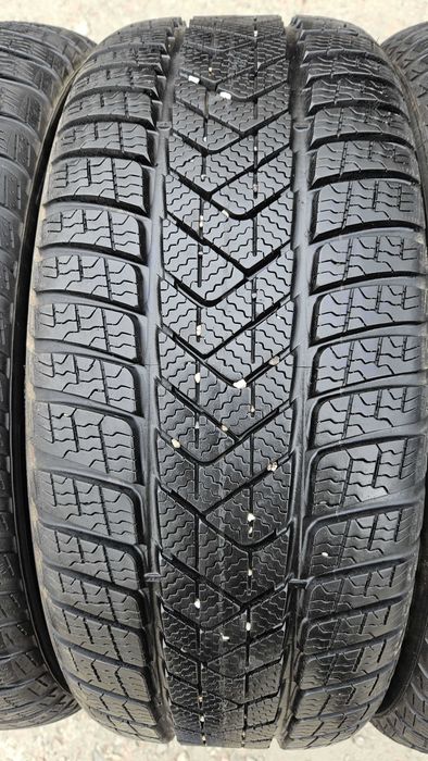 225/50 R17 • Iarna • Pirelli Sottozero 3 MO 98H XL | 4 buc | DOT 2023 | Pret/buc