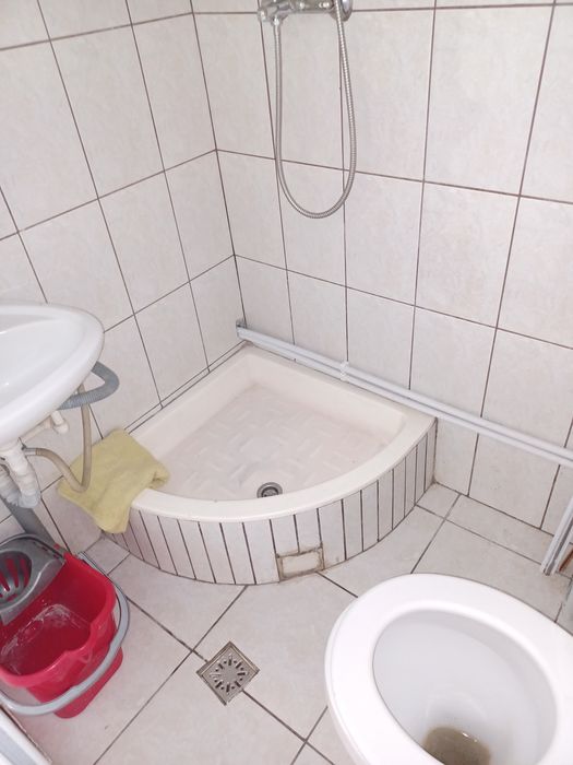 Inchiriez o camera urgent