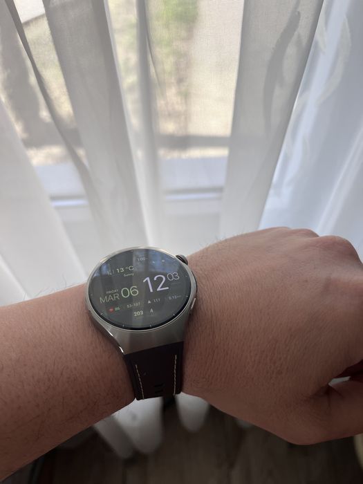 Huawei watch5  46mm titan