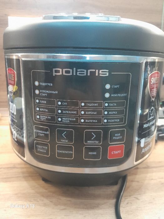 Мультиварка Polaris .