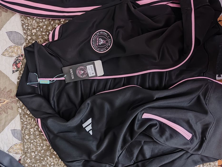 Спортивный костюм