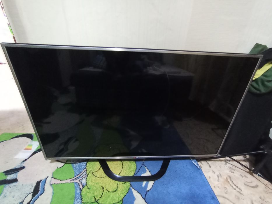 Телевизор LG 42LA615V 2014