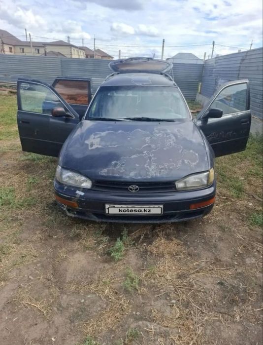 Машина Toyota 10 продается