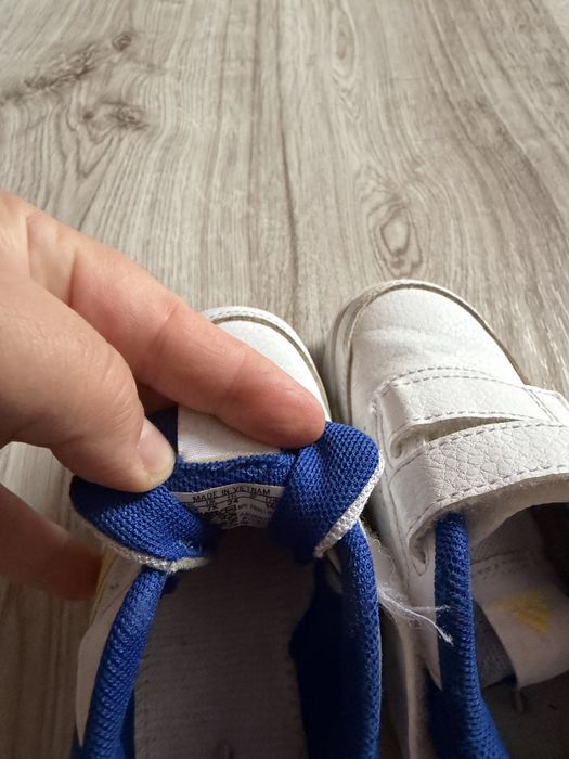 Adidas copii baieti nr 24