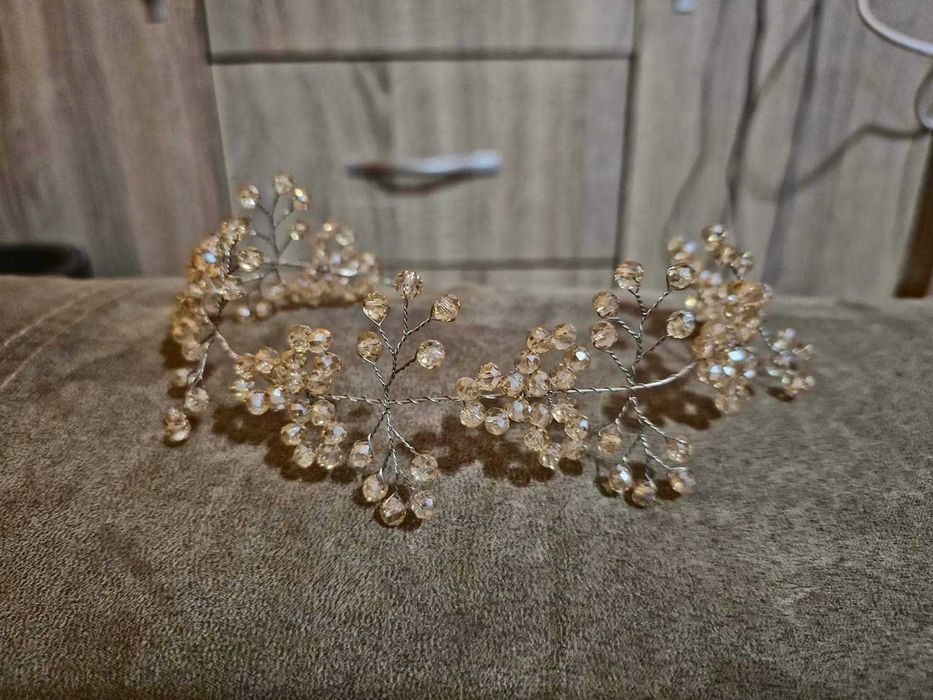 Украси за коса различни