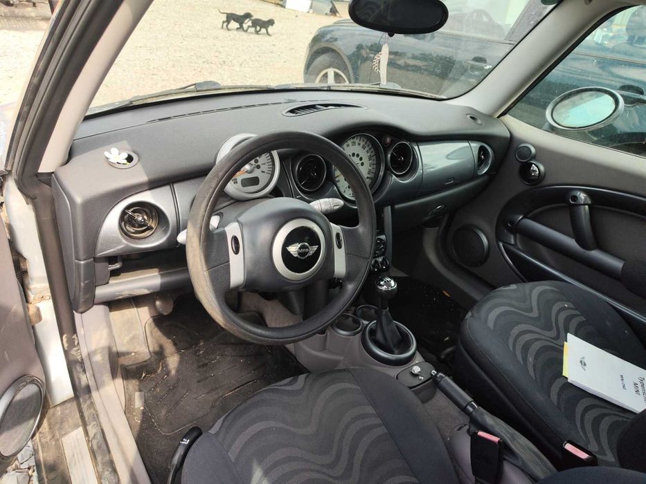 Mini Cooper R50 на части ксенон 1.6 бензин 90кс мину купър