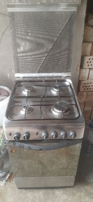 Газовая плита 4 конфорки + духовка (б/у)