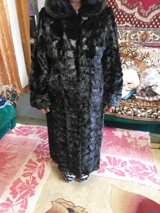 Продам норковую шубу