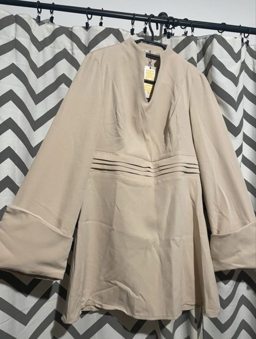 Rochie mini HICCUP, nouă/nepurtată, elegantă