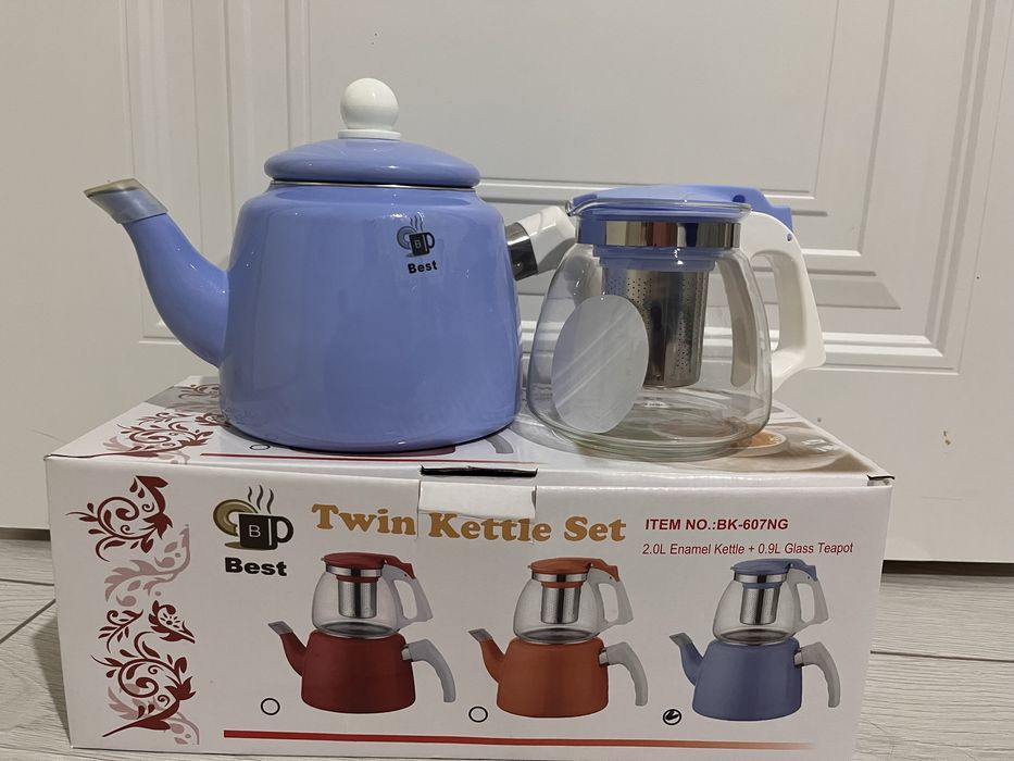 Продам набор чайников