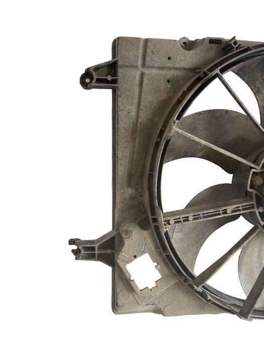 Electroventilator Dacia Logan Ls_ 2004 - > 1.5Dci 8200702960